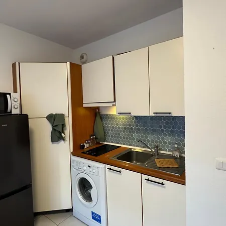 Апартаменты Le Petit Citronnier Cosy Avec Loggia